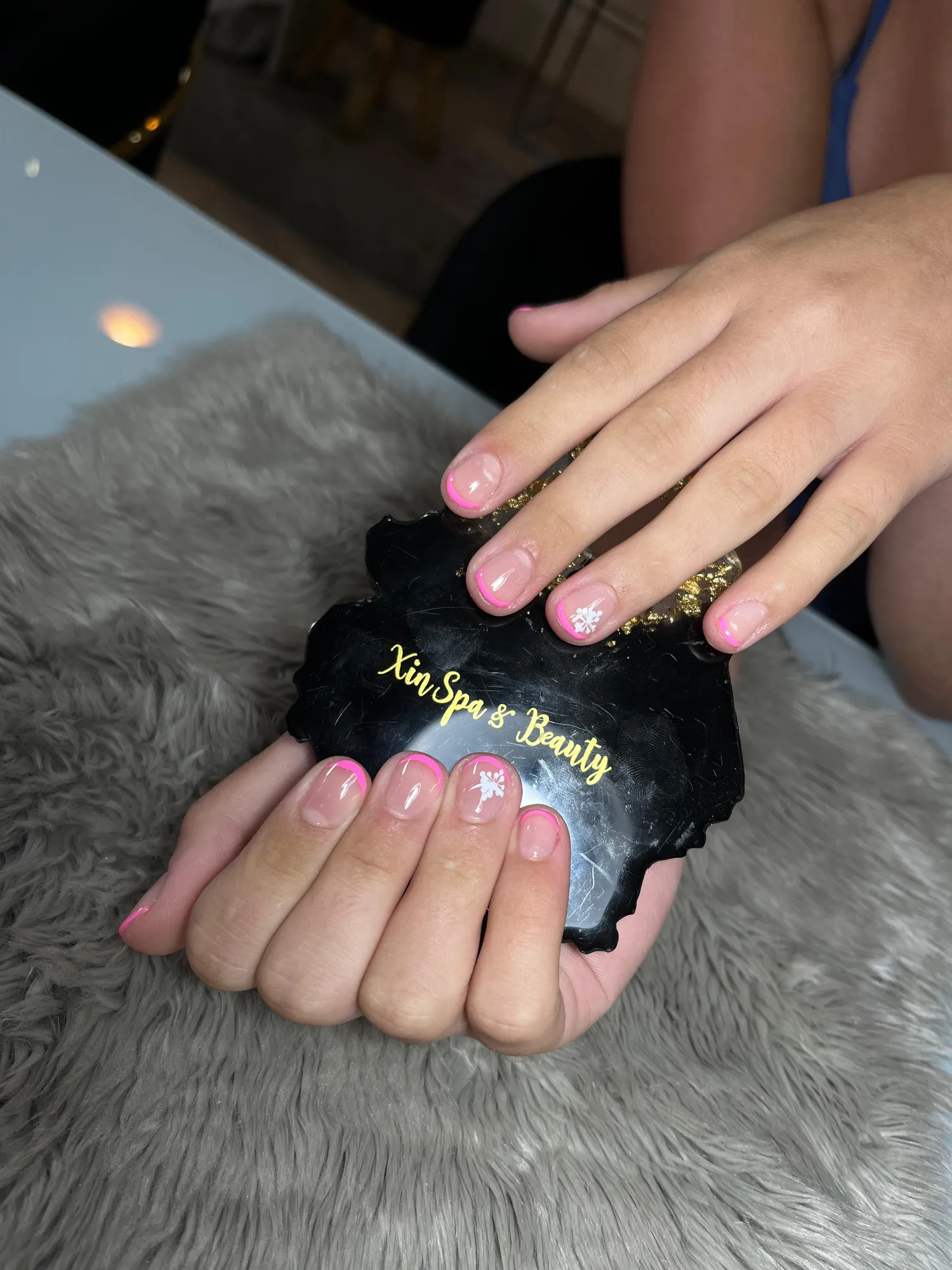 Thumbnail for Nail Pecatu